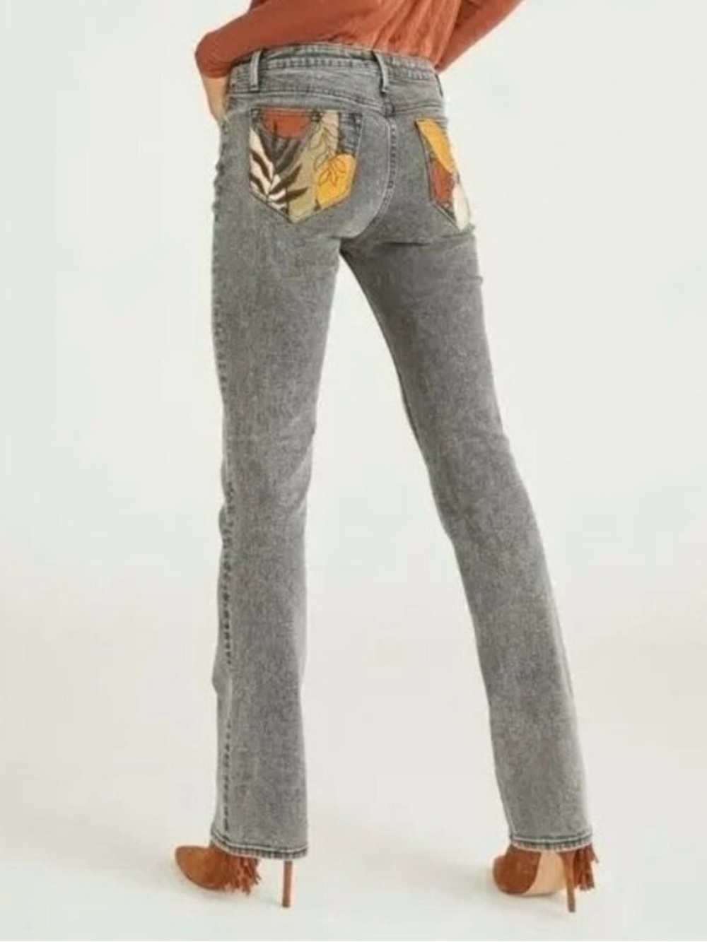 Driftwood Kelly Embroidered Jeans size 29